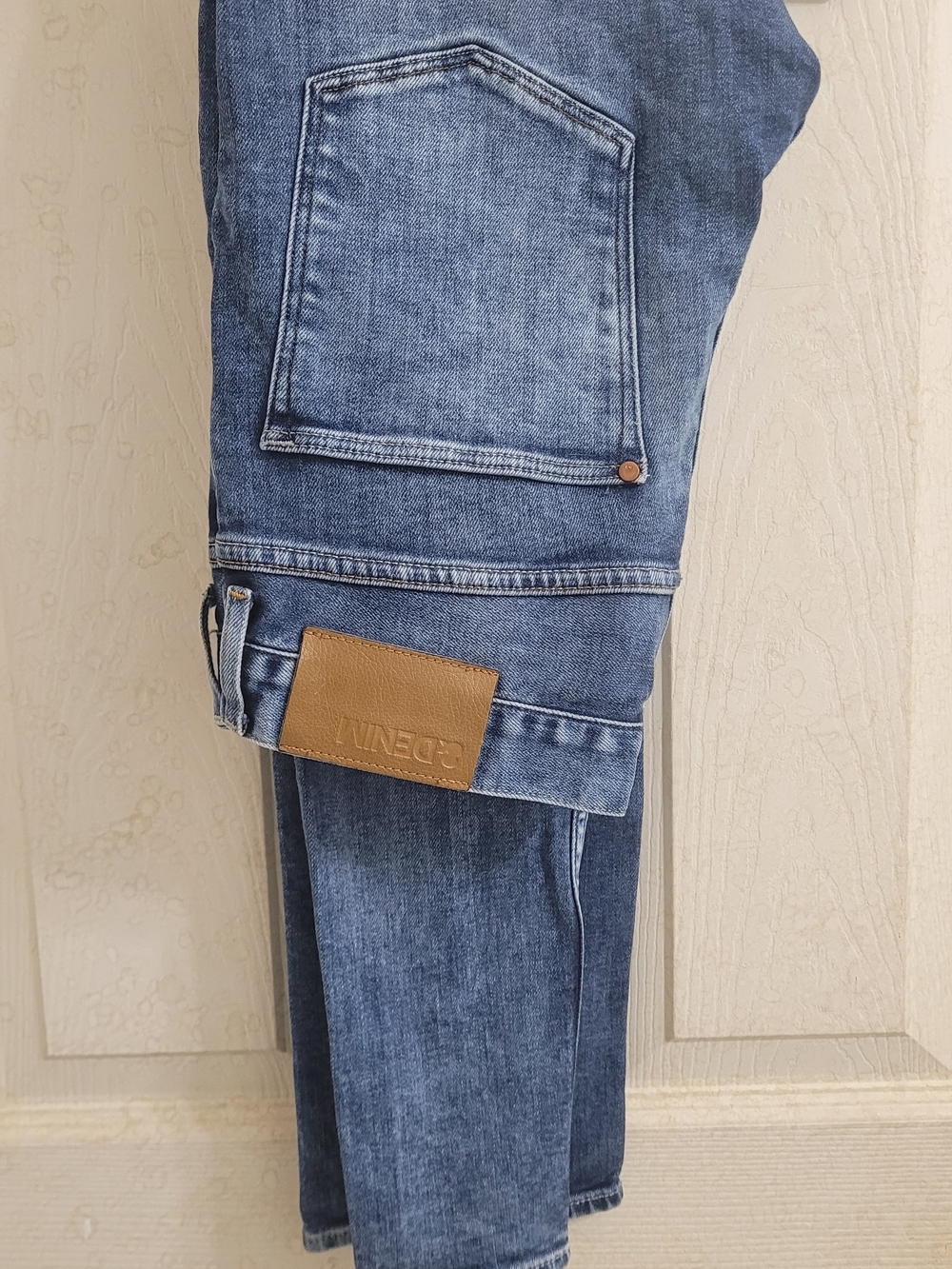 H&M Blue Denim Jeans with Tan Patch